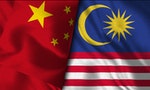 不同世代的馬來西亞華人面對中國，註定著對國族與民主的想像有矛盾與衝突