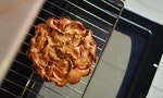 對16世紀的荷蘭人來說，酥脆的派皮只不過是蘋果派的容器，根本不會拿來吃