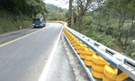 北宜公路試辦台灣第一座「滾筒式護欄」，可望大幅減少設置路段事故死亡率