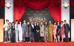 《華燈初上》今舉辦首映記者會，左起為演員章廣辰、謝瓊煖、謝欣穎、張軒睿、楊謹華、