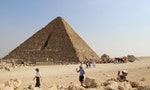 《手繪世界建築漫遊史》：古埃及、古希臘建築各有什麼特色？