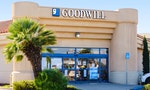 Goodwill二手商店對垃圾減量功不可沒，但也變相縱容人們的浪費