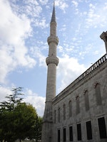 高聳入雲的宣禮塔（藍色清真寺）