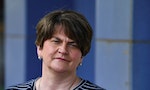 「愛爾蘭語言法案」引發政治僵局：北愛爾蘭首席部長下台，恐提前大選