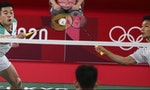 第一次奧運就金牌！李洋、王齊麟直落二擊敗中國雙塔，台灣奧運史上第一面羽球金牌