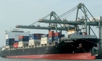 越南單日確診逼近萬例，最大港缺工貨櫃堆積成山，重擊紡織業出口