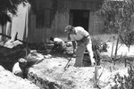 Kibbutz_Zikim_worker_1956_Pridan_Moshe