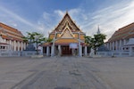 Entrance_of_Wat_Kanlayanamit