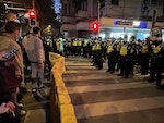 上海市烏魯木齊中路警民對峙（1）