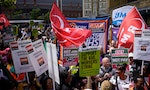 英國各行各業掀起罷工浪潮，為什麼這麼難看到華人的身影？