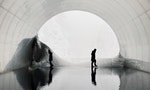 洞外大雪依舊狂妄，但此處的風景卻格外平靜：走進全長750公尺的清津峽隧道
