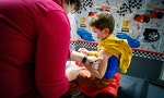 食藥署專案核准輝瑞BNT嬰幼兒疫苗，需施打3劑，每劑0.2毫升