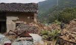 中國四川瀘定縣規模6.8地震，已知46死16人失蹤，成都疫情封控居民想逃生又怕違法
