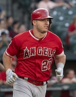 Mike_Trout_2018