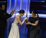 迷你劇集（電視電影）女主角獎由《她和她的她》許瑋甯獲獎。Photo Credit: 三立電視提供