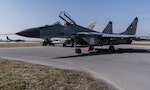 F-16 vs 米格29：戰鬥機性能大比拚，哪款更適合烏克蘭？
