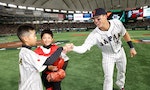 經典賽日本隊慶祝手勢「轉胡椒罐」大紅，甲子園球員仿效卻遭裁判禁止