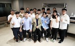 02北科大講座教授胡石政（前排左三）與研究團隊合影