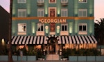 就像住進魏斯安德森的電影場景：百年酒店The Georgian重返加州海岸的懷抱
